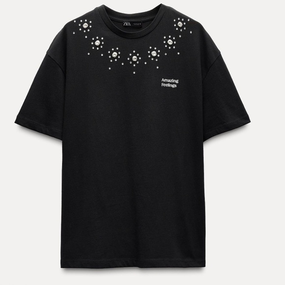 Zara jeweled text black T-shirt - Picture 1 of 4